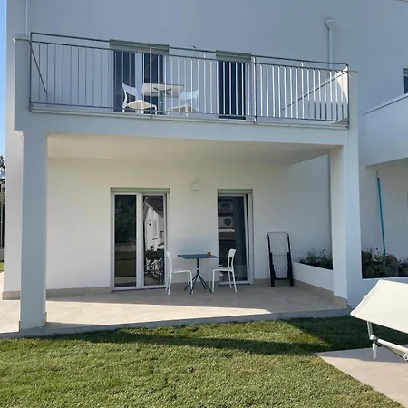 Apartment La Voce Del Mare *